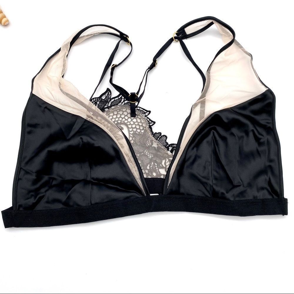Victoria’s Secret Unlined Dragon Lace Bra … - Picture 3 of 6